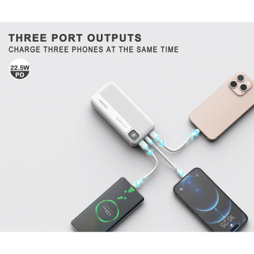 PD charge 3 port outputs charge three phones at the same time 20000mAh Miqia MD37